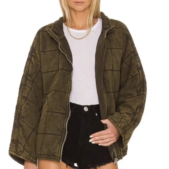 NWT Free People Dolman Quilted Jacket Dusted Military Size Medium - Picture 2 of 9